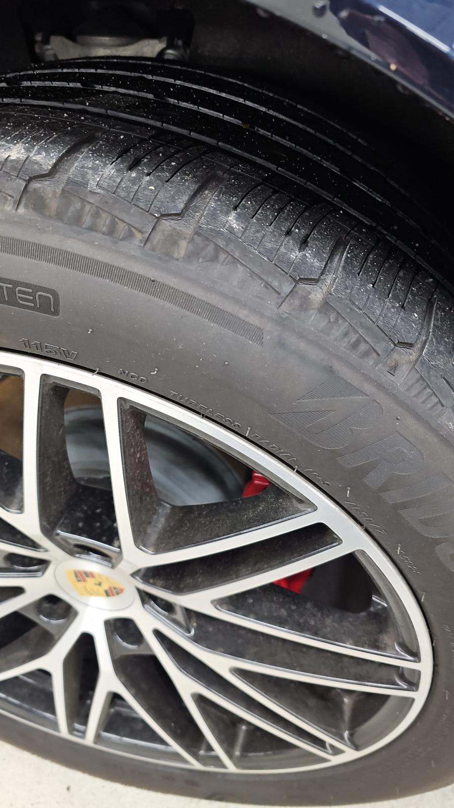 2024 Porsche Cayenne S AWD