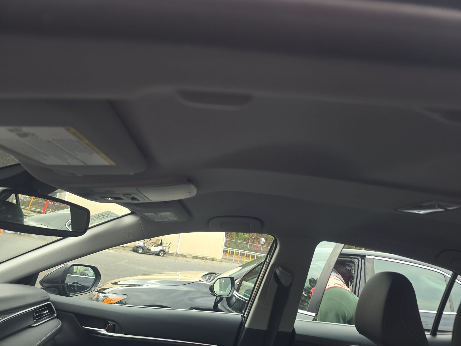 2024 Toyota Camry SE FWD