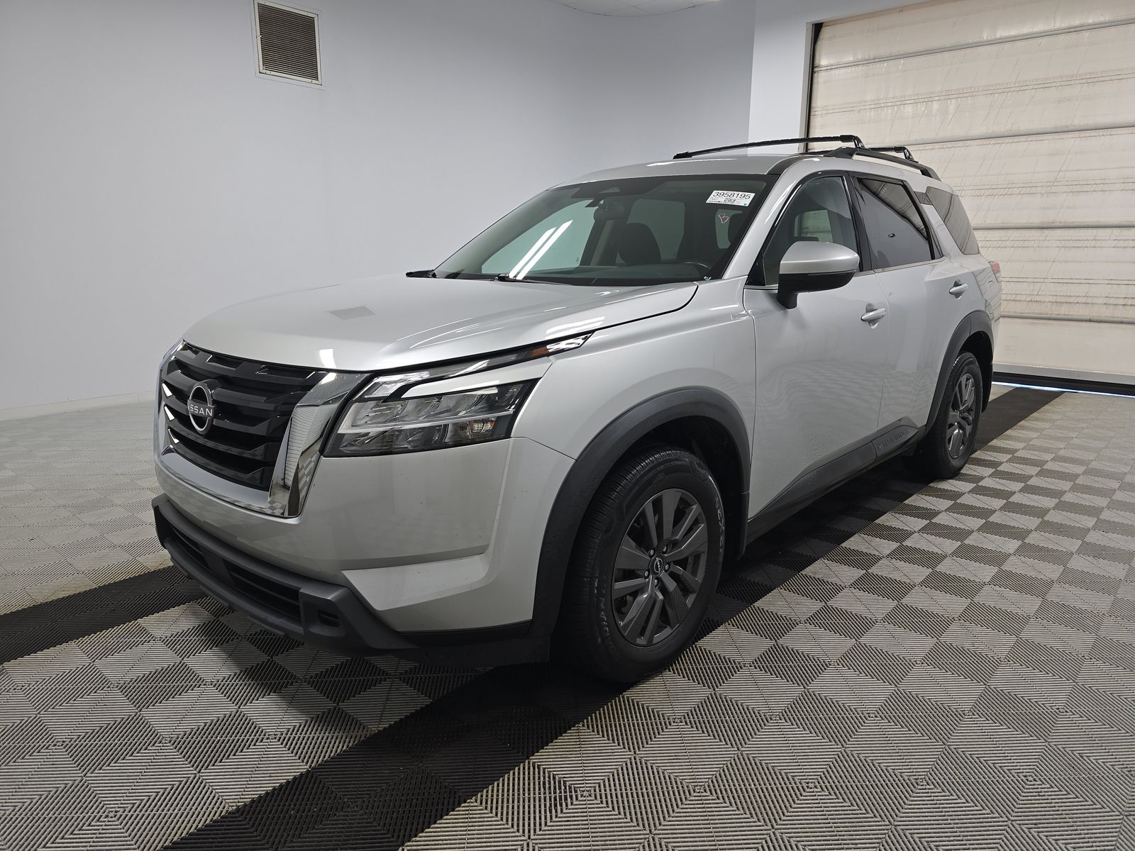 2022 Nissan Pathfinder SV AWD