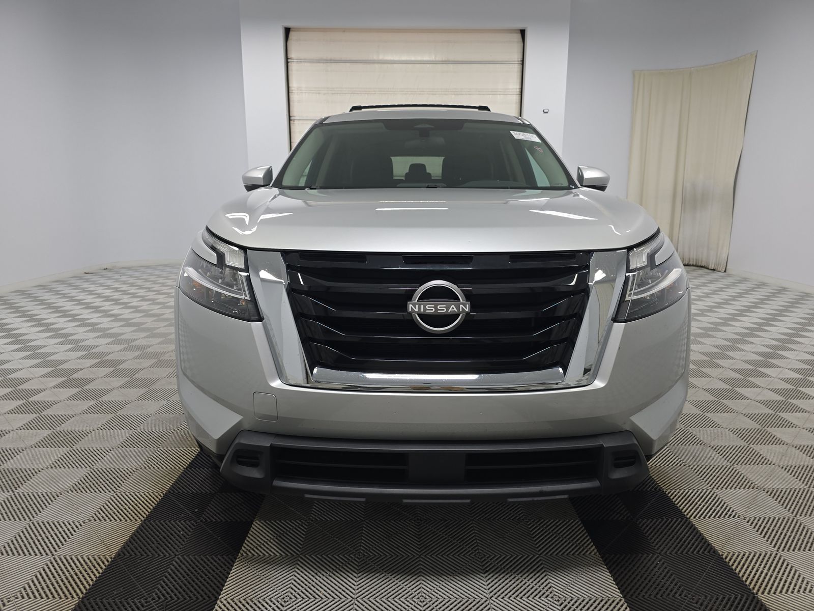 2022 Nissan Pathfinder SV AWD