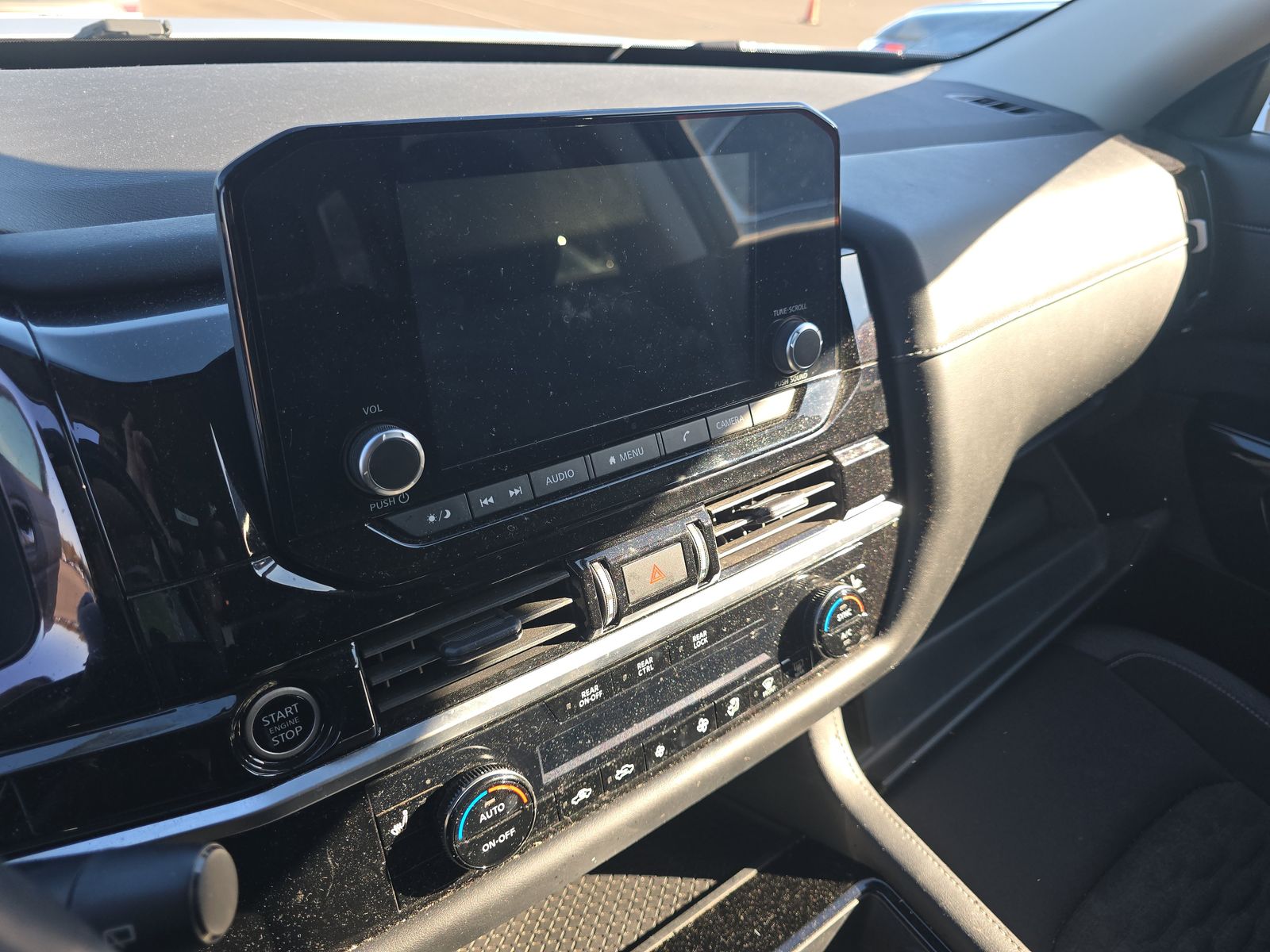 2022 Nissan Pathfinder SV AWD