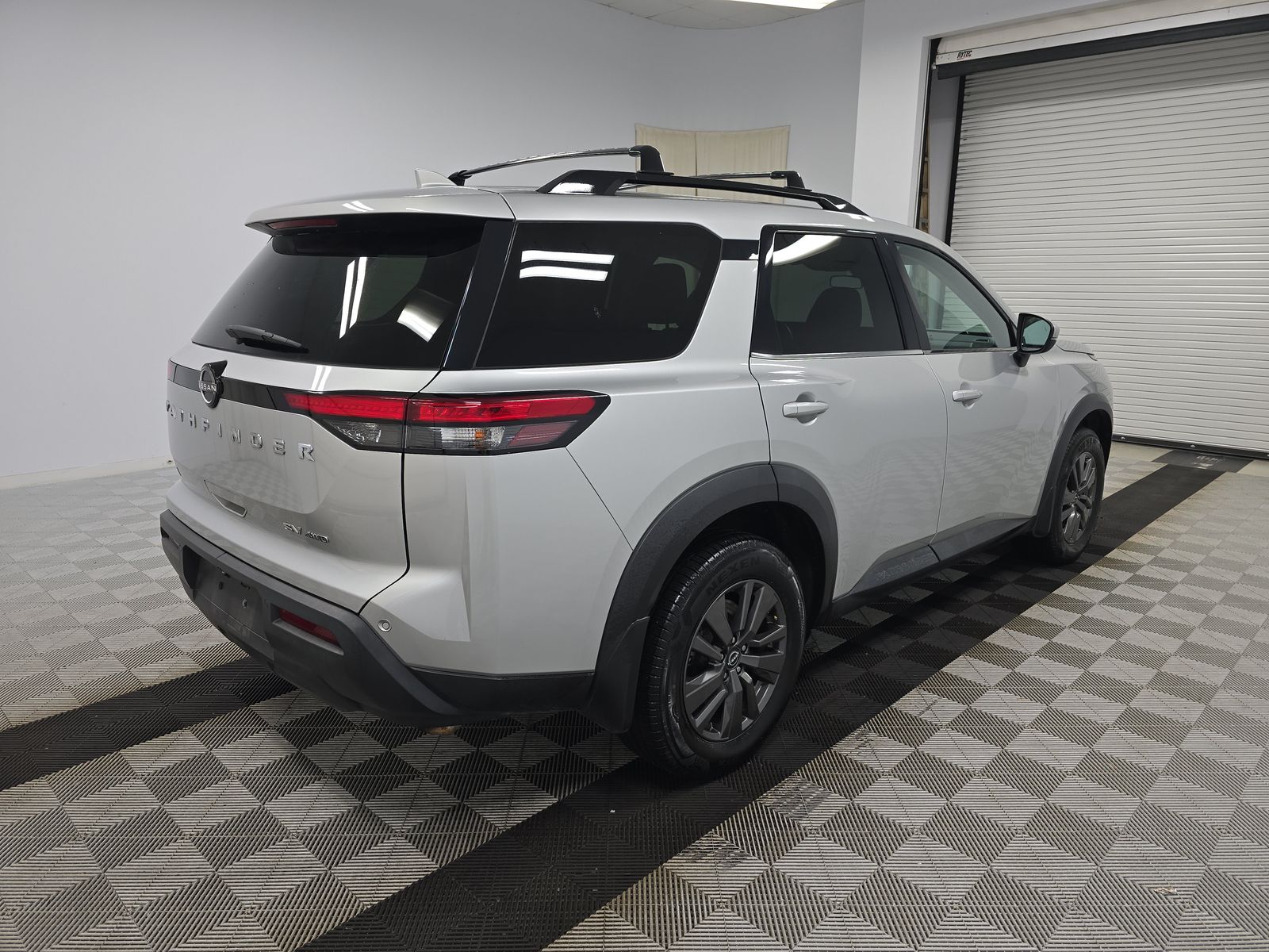 2022 Nissan Pathfinder SV AWD