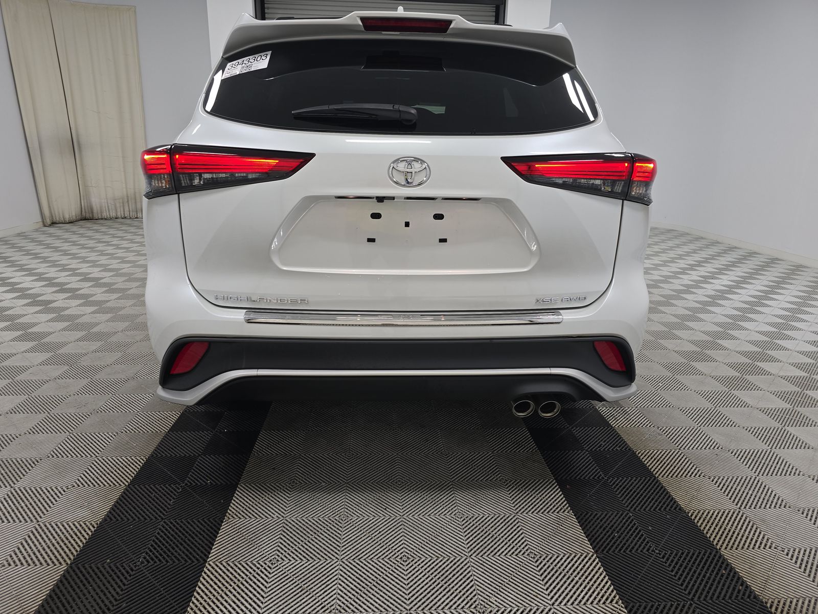 2023 Toyota Highlander XSE AWD