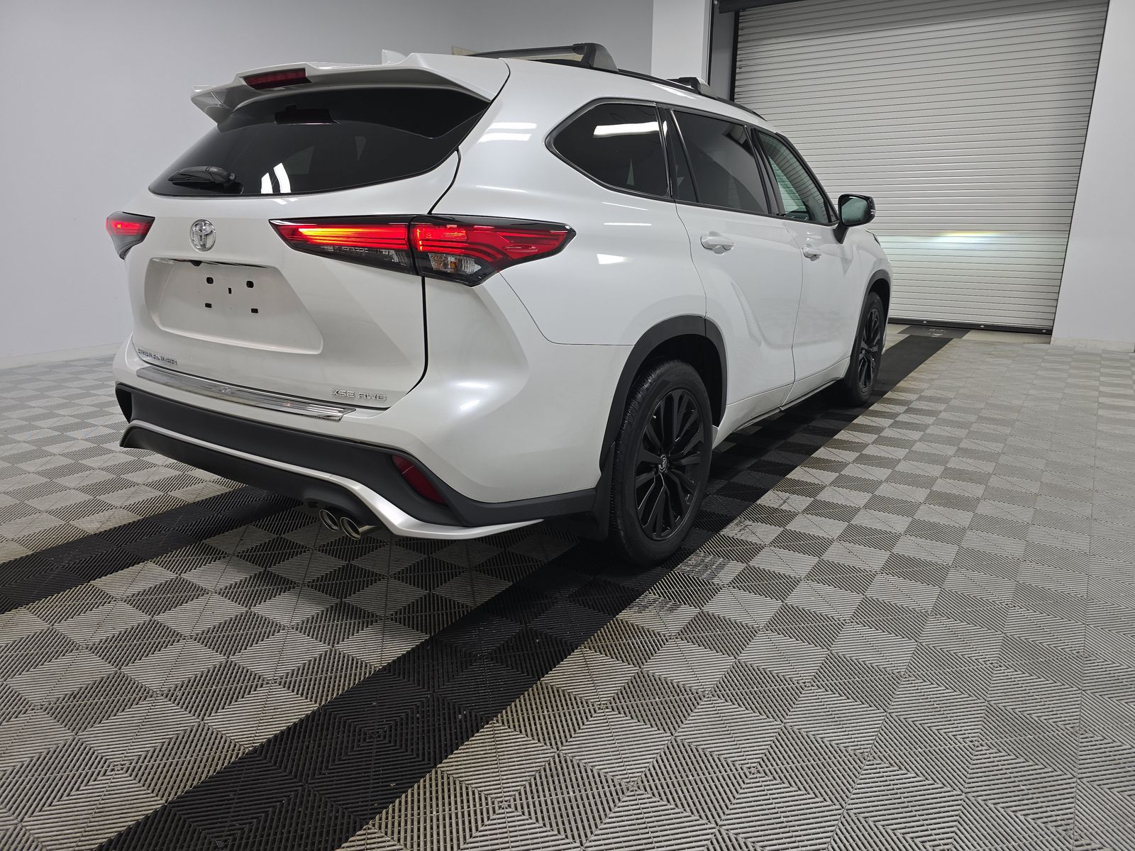 2023 Toyota Highlander XSE AWD