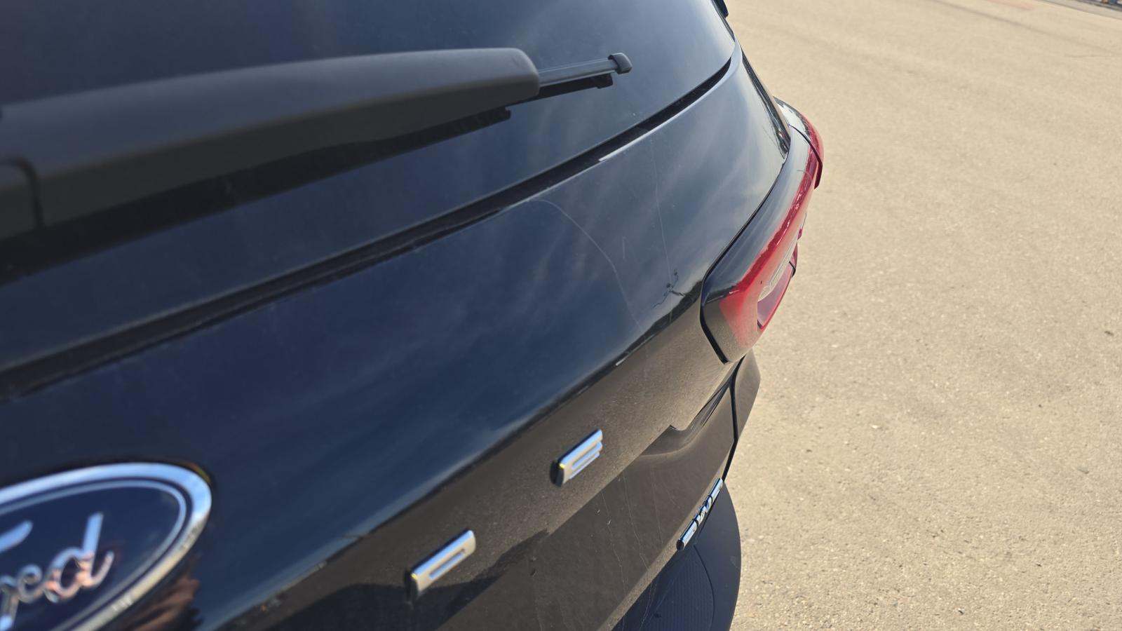 2025 Ford Escape Platinum AWD