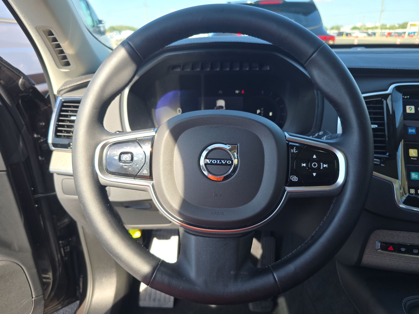 2023 Volvo XC90 B6 Ultimate AWD