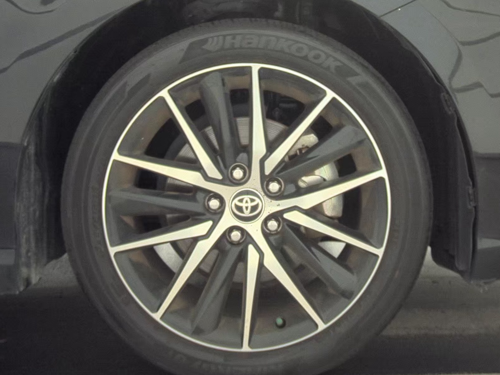 2024 Toyota Camry SE FWD