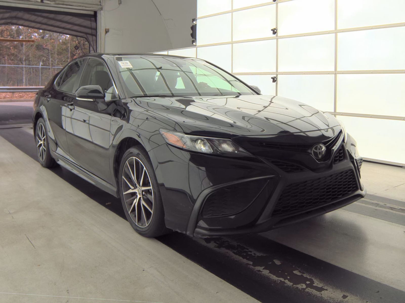 2024 Toyota Camry SE FWD
