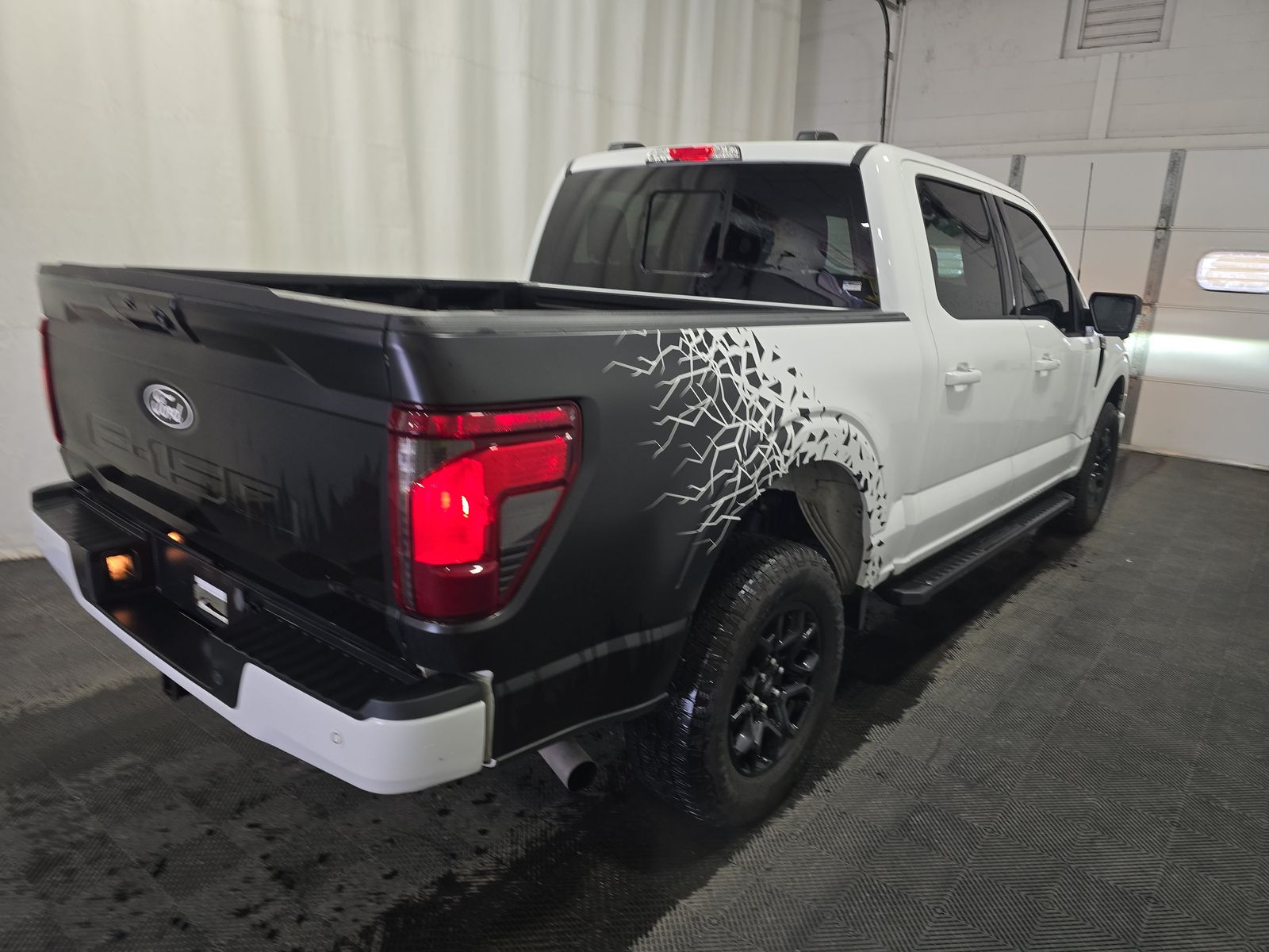 2024 Ford F-150 XLT AWD