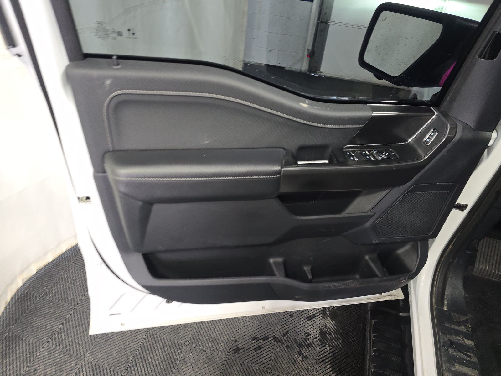 2024 Ford F-150 XLT AWD