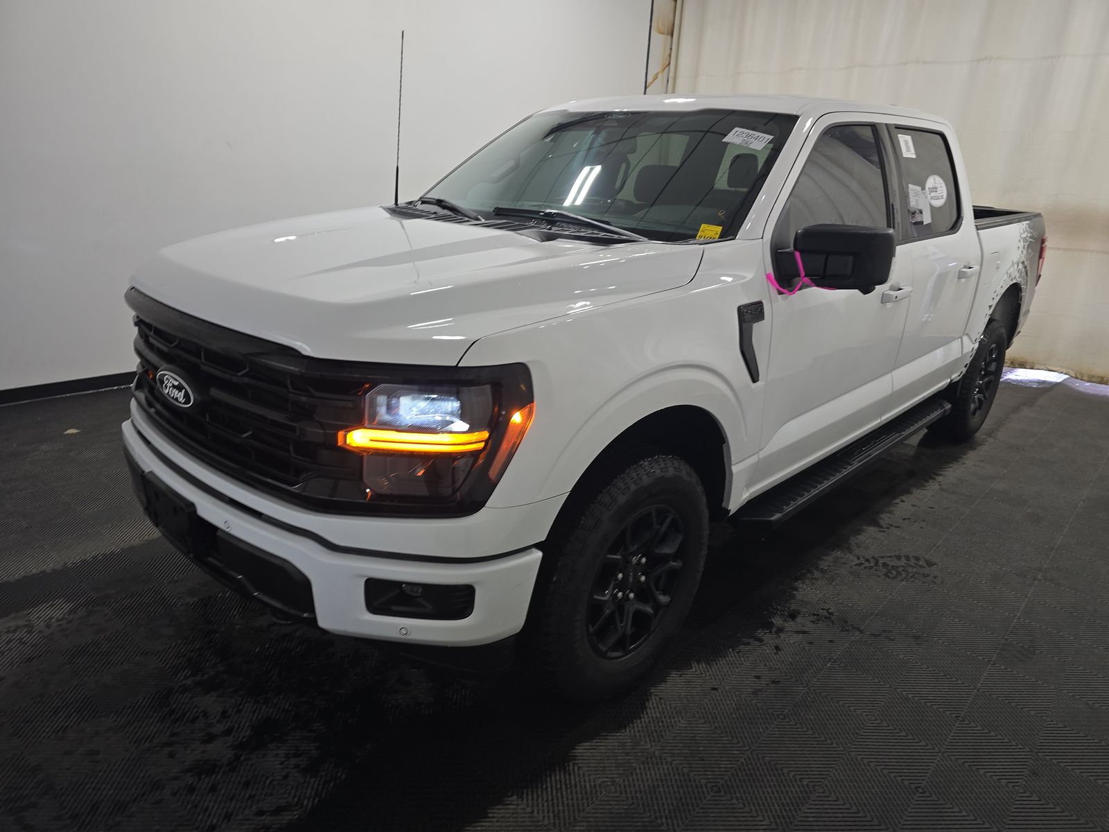 2024 Ford F-150 XLT AWD