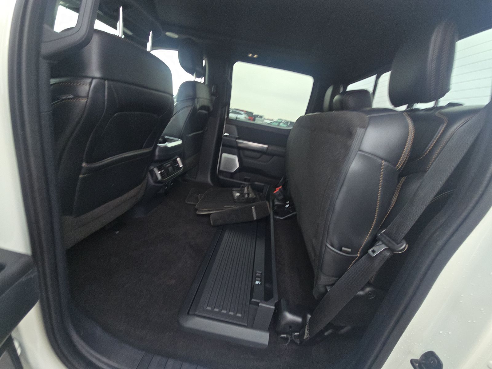 2022 Ford F-150 Hybrid Platinum AWD