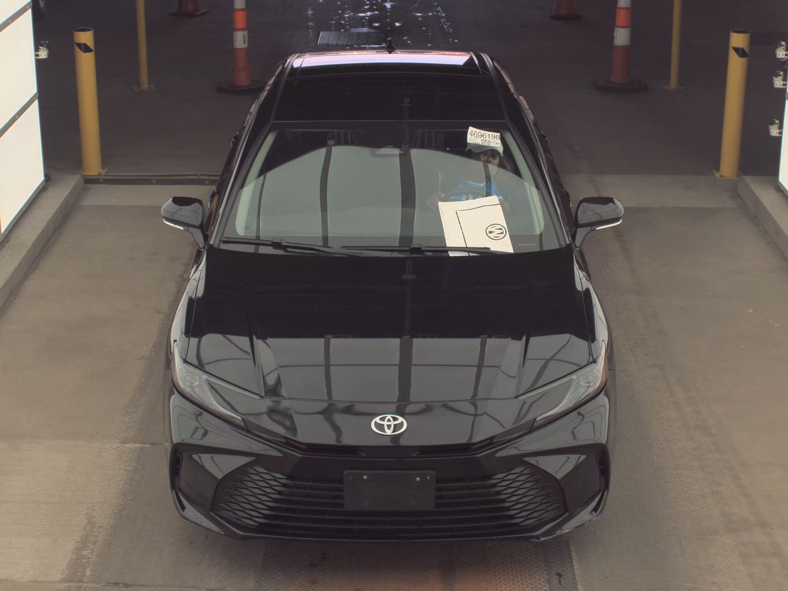 2025 Toyota Camry LE FWD