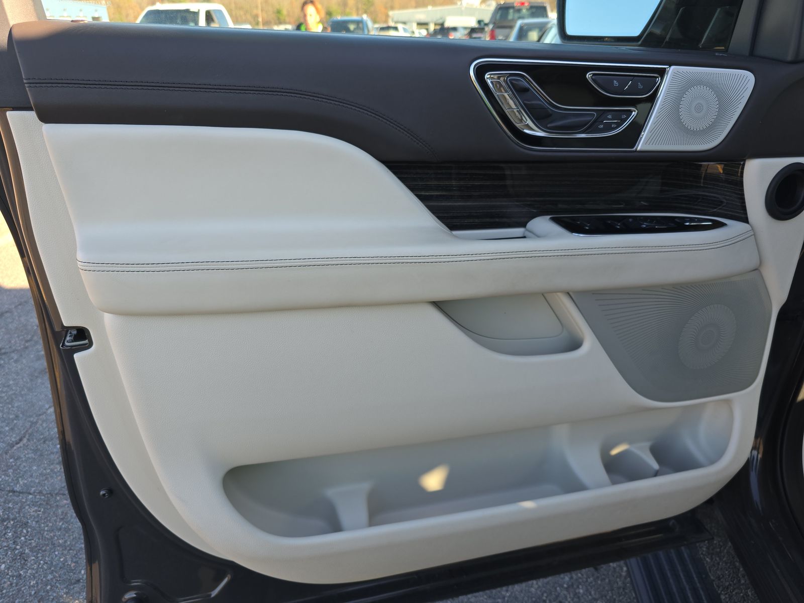 2022 Lincoln Navigator L Black Label AWD