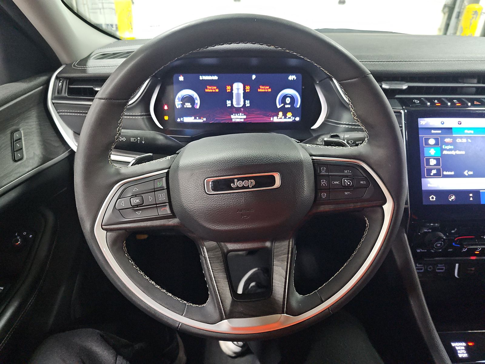 2023 Jeep Grand Cherokee Limited AWD