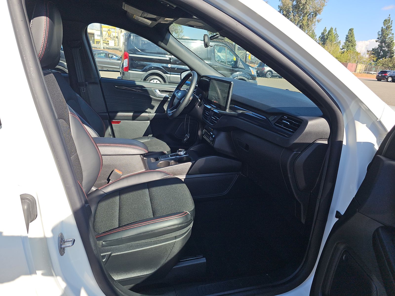 2024 Ford Escape ST-Line FWD