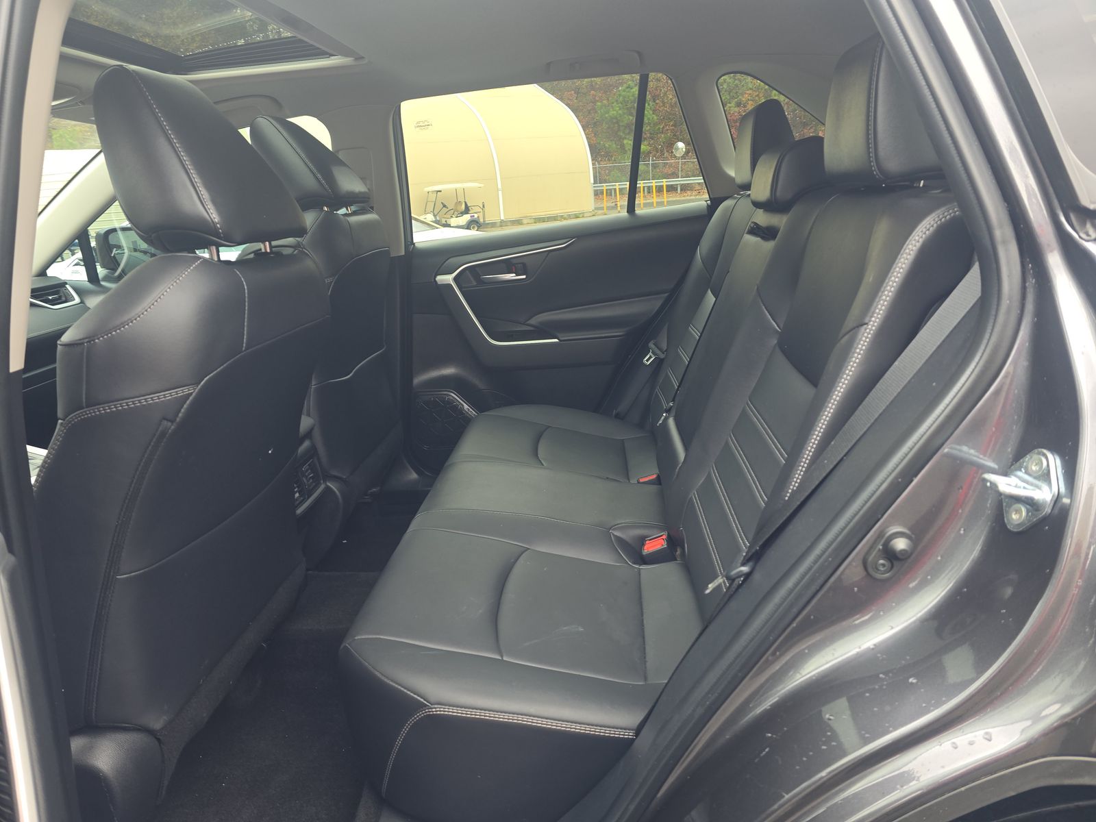 2023 Toyota RAV4 XLE Premium FWD