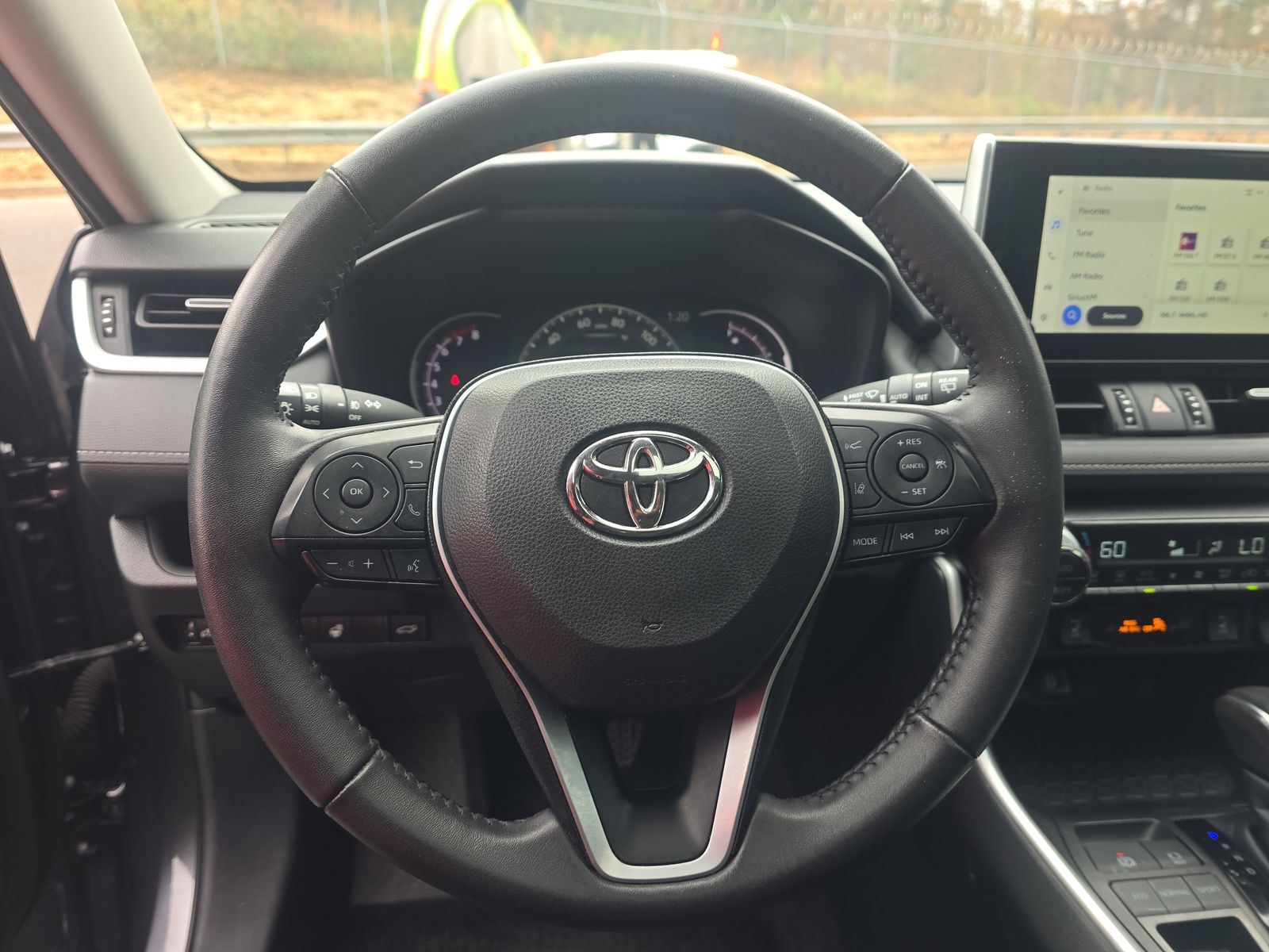 2023 Toyota RAV4 XLE Premium FWD