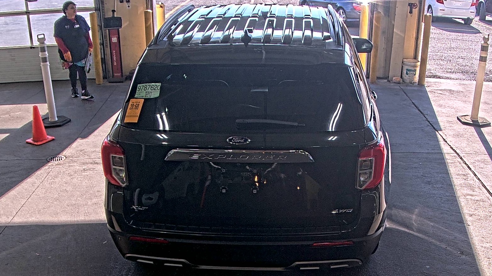 2022 Ford Explorer XLT AWD