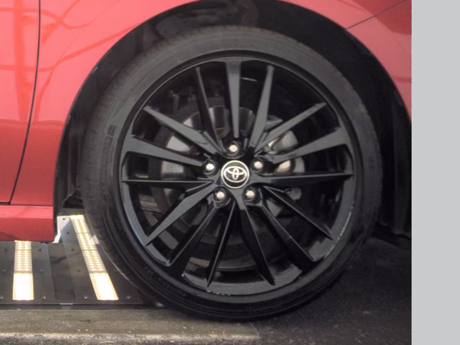 2023 Toyota Camry XSE FWD