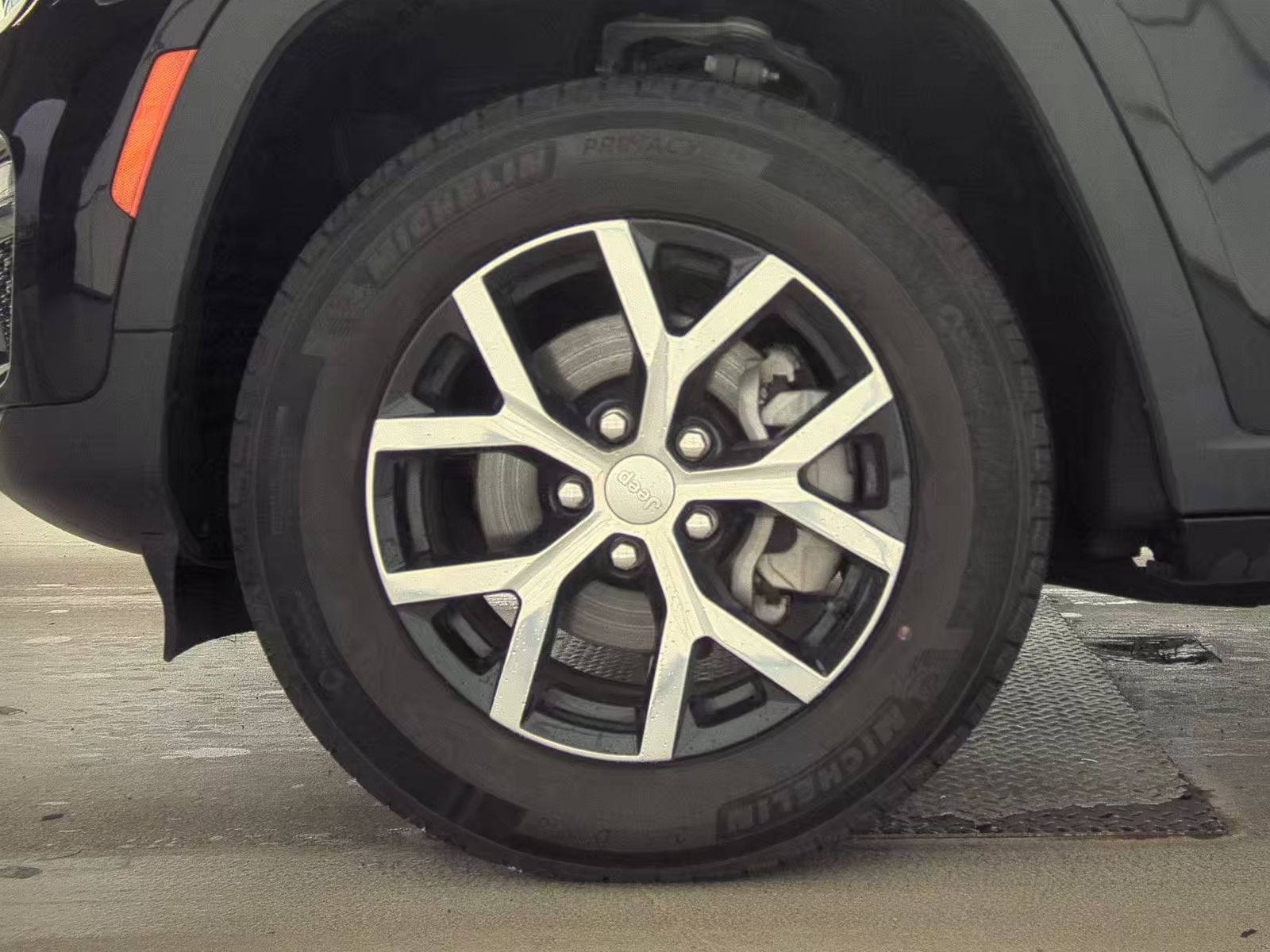 2023 Jeep Grand Cherokee Limited AWD