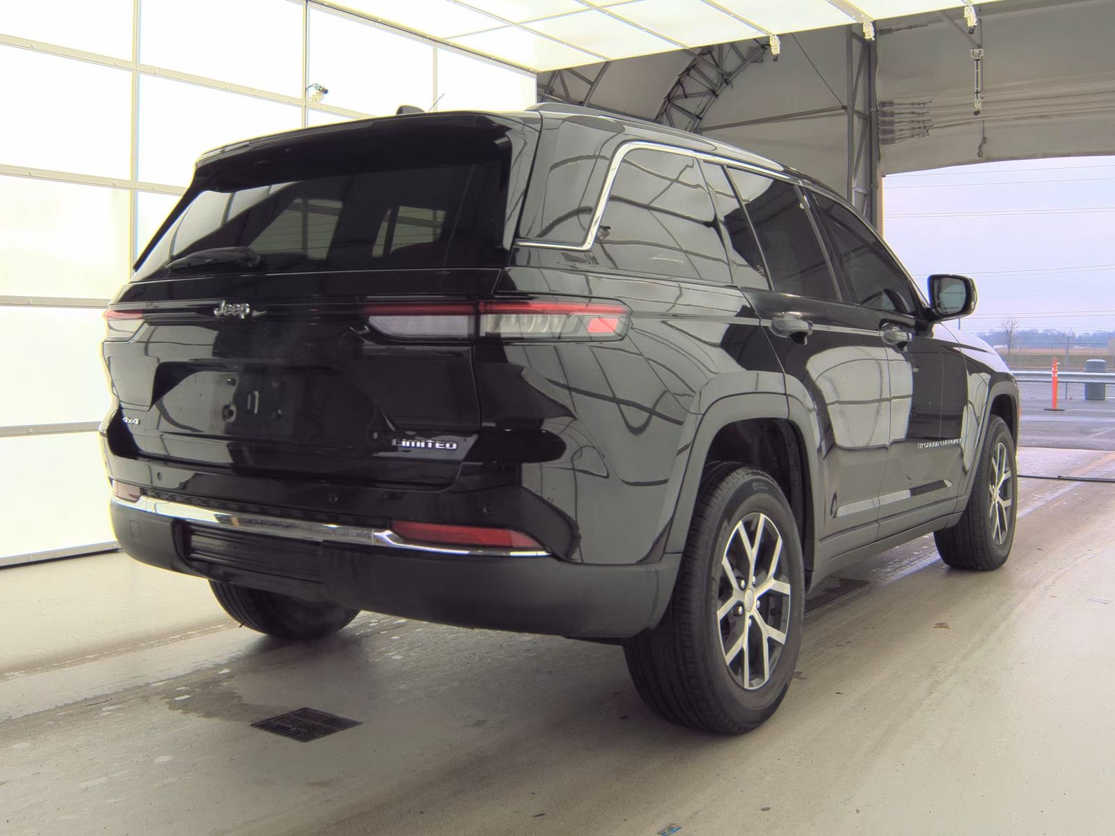 2023 Jeep Grand Cherokee Limited AWD