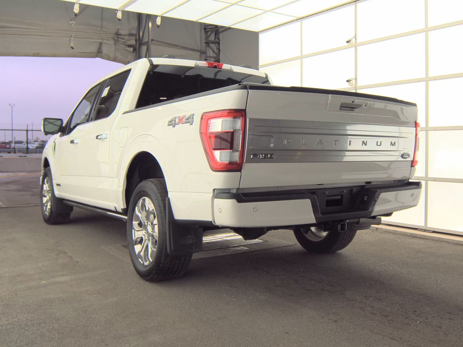 2022 Ford F-150 Hybrid Platinum AWD