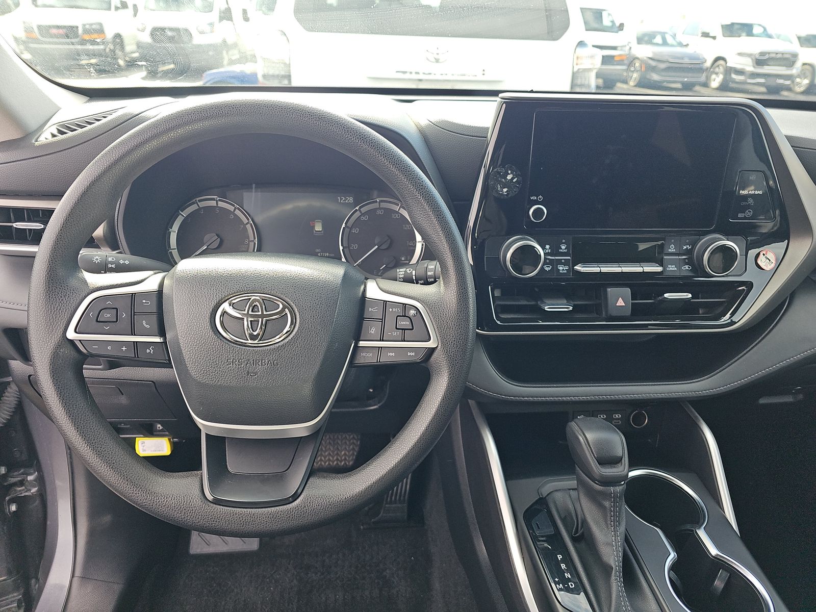 2023 Toyota Highlander L FWD