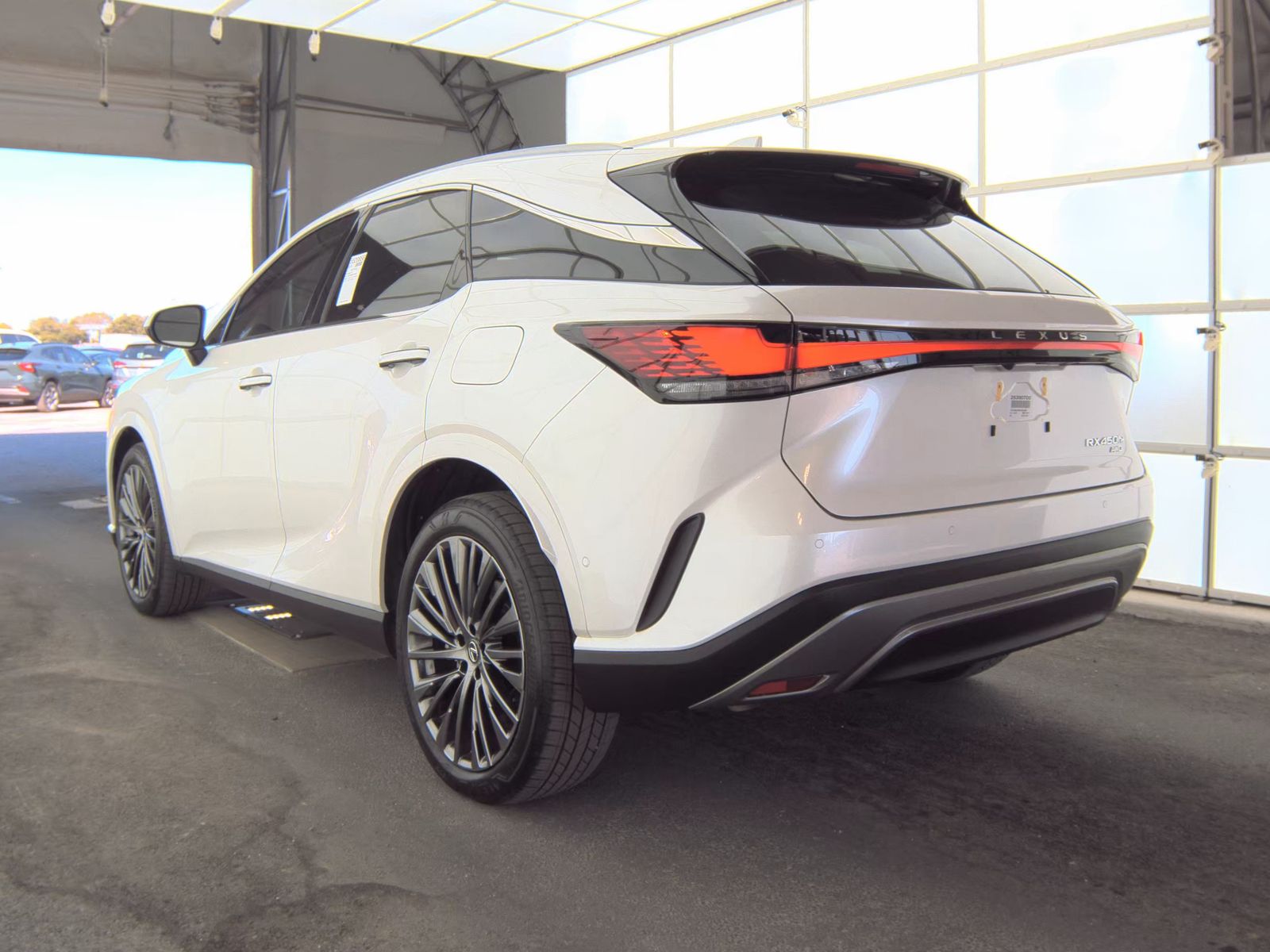 2025 Lexus RX 450h+ Luxury AWD