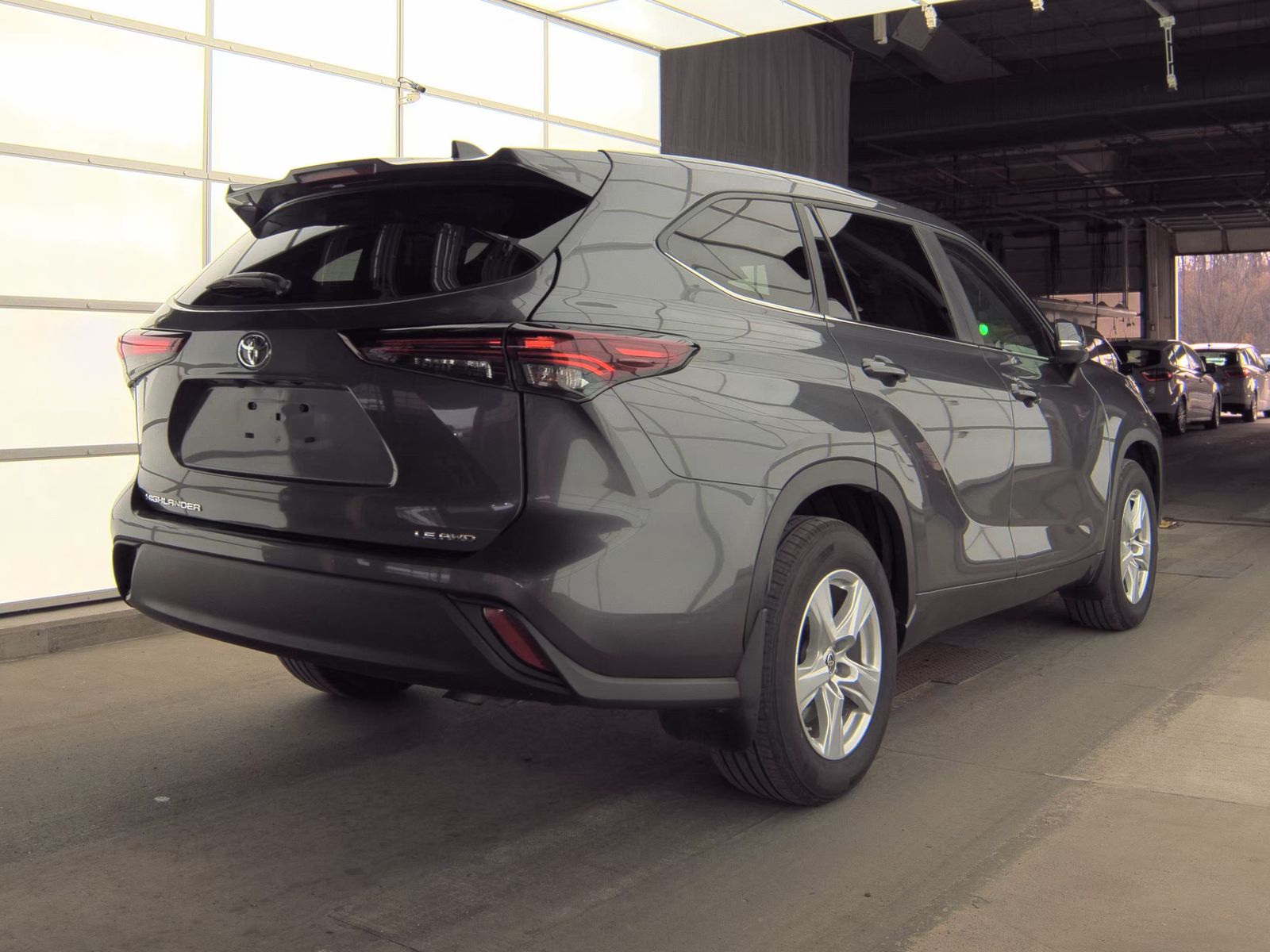 2024 Toyota Highlander LE AWD