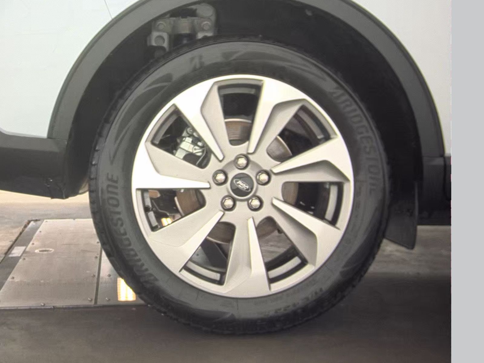 2025 Ford Escape Hybrid Platinum FWD