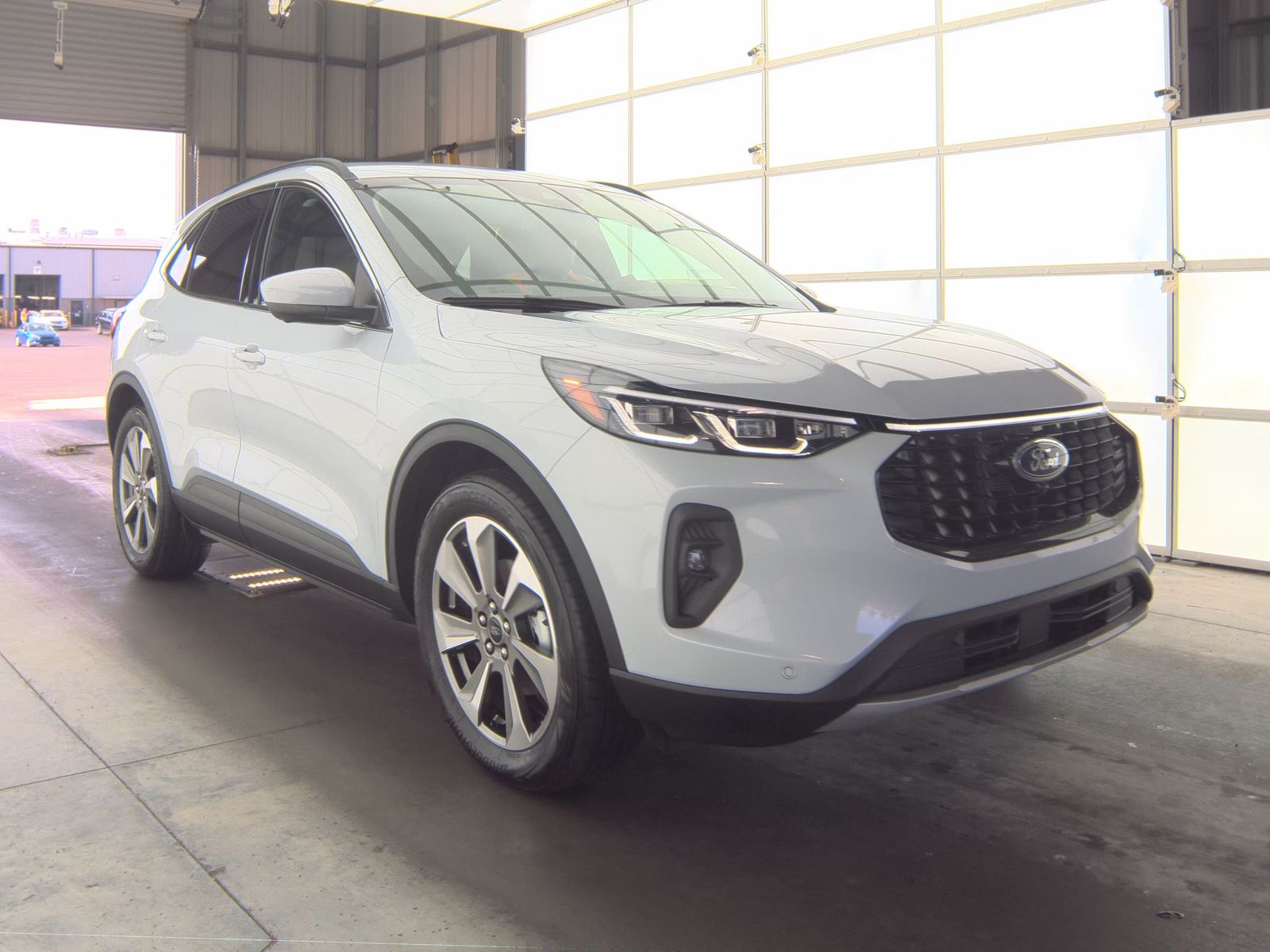 2025 Ford Escape Hybrid Platinum FWD