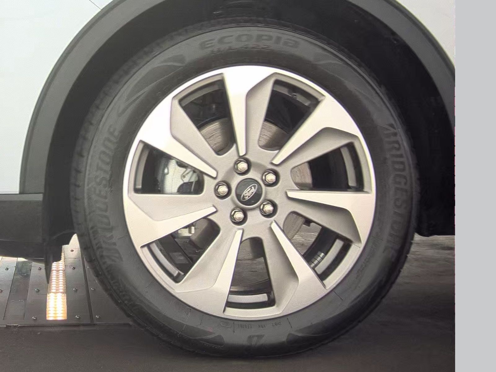 2025 Ford Escape Hybrid Platinum FWD