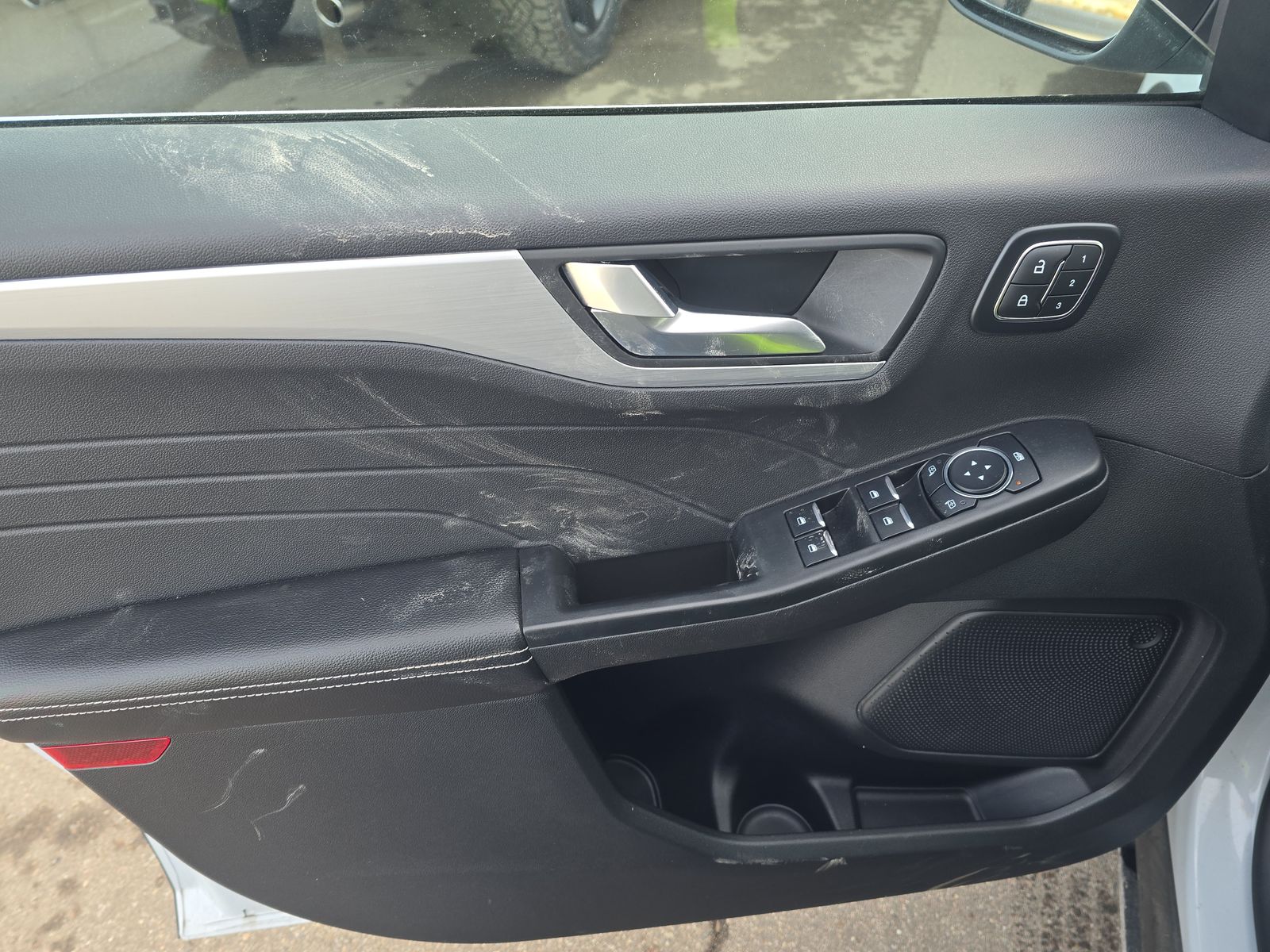 2025 Ford Escape Platinum AWD