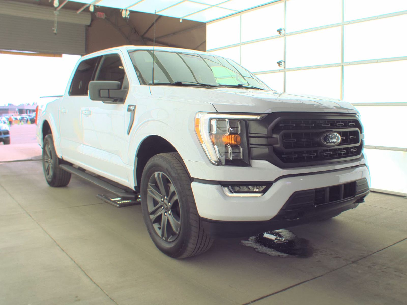 2023 Ford F-150 XLT AWD