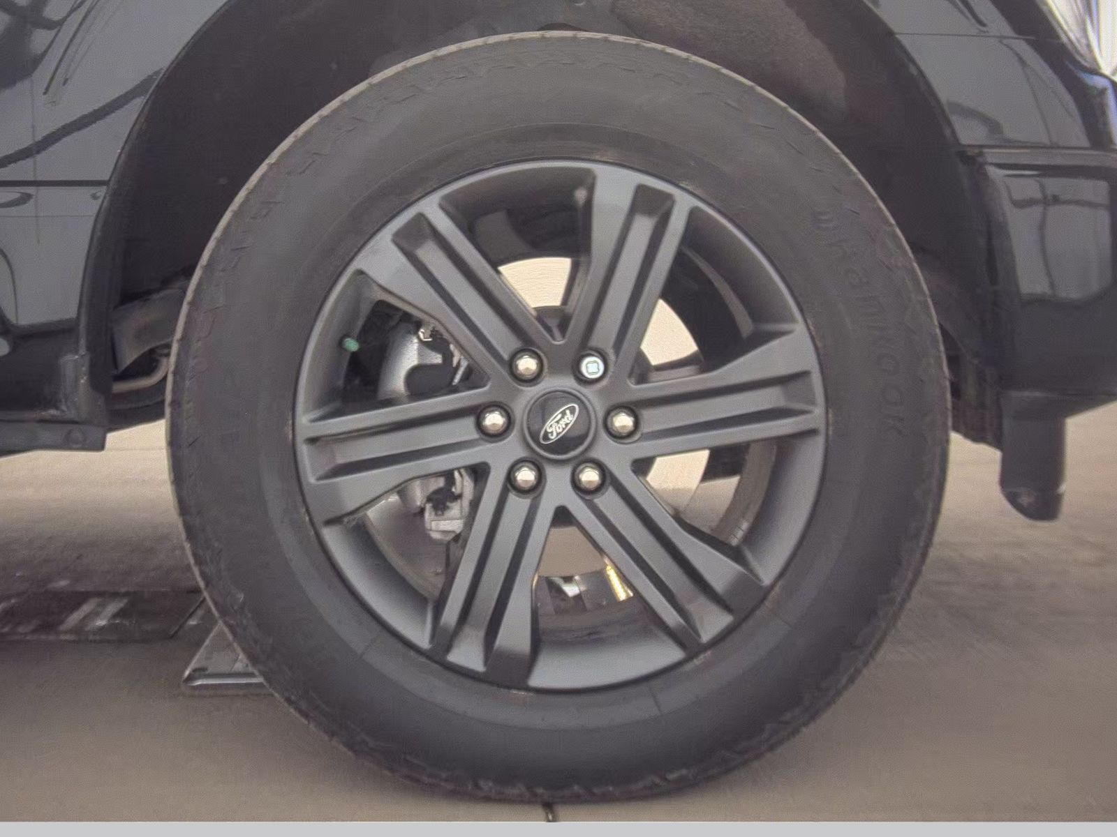 2023 Ford F-150 Hybrid Lariat AWD