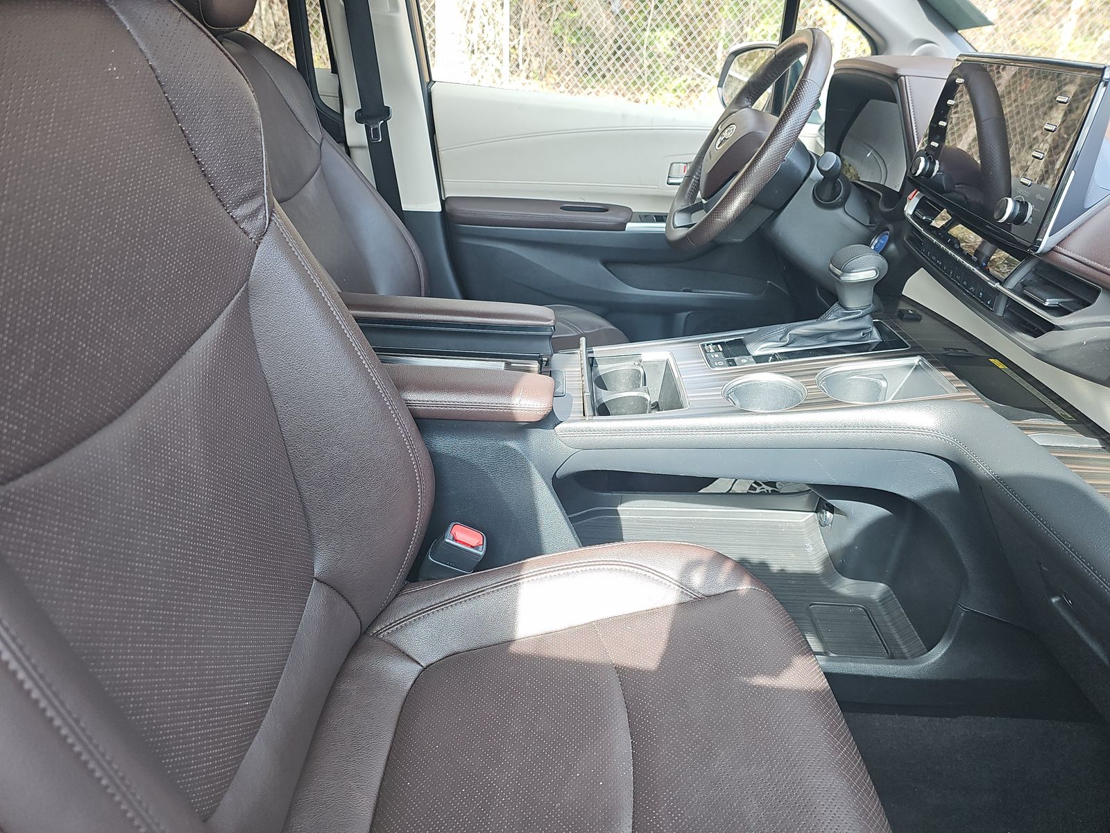 2022 Toyota Sienna Platinum AWD
