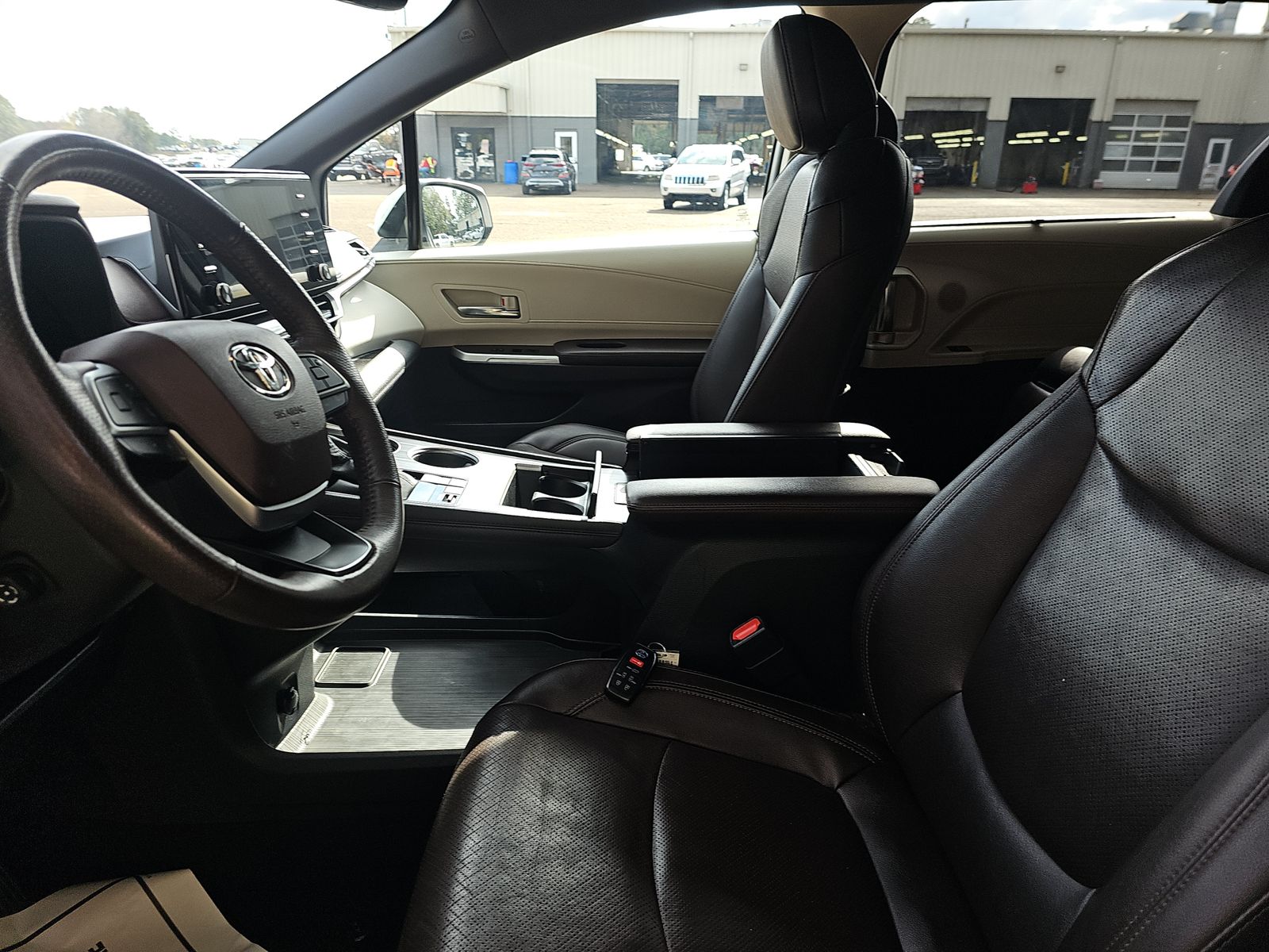 2022 Toyota Sienna Platinum AWD