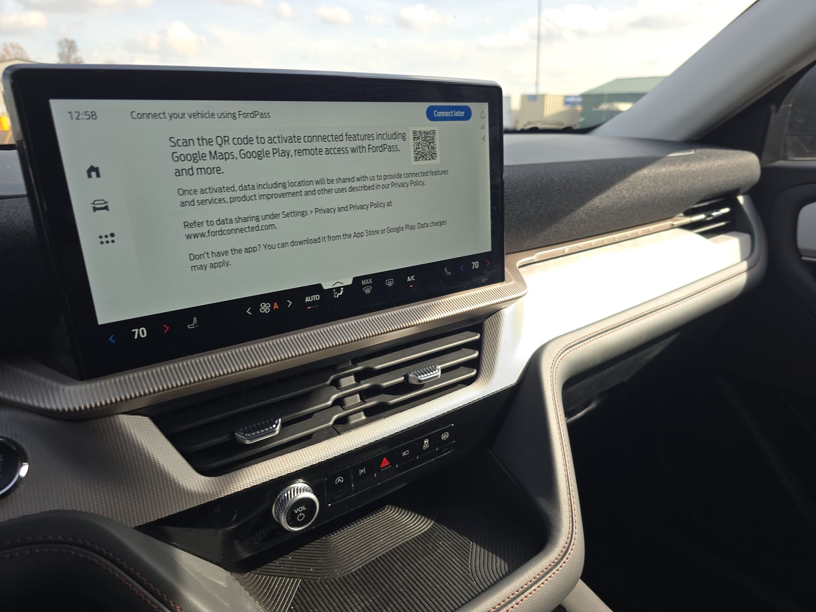 2025 Ford Explorer Active AWD