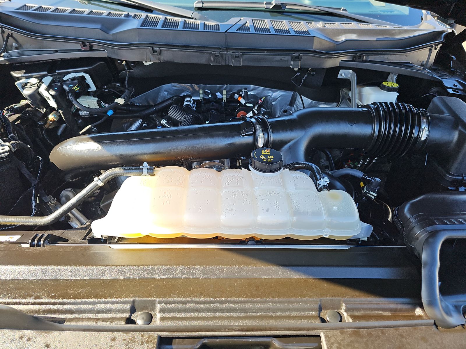 2024 Ford F-150 Lariat AWD