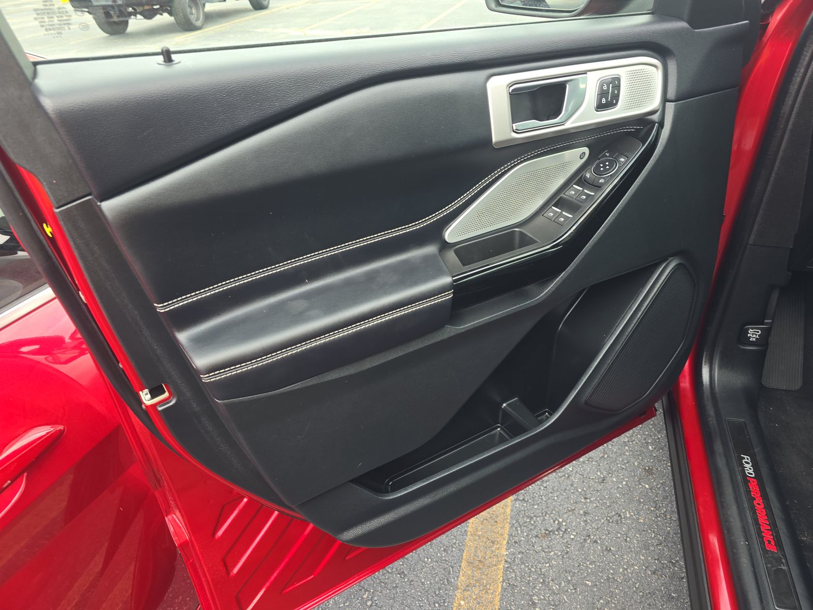 2022 Ford Explorer ST AWD