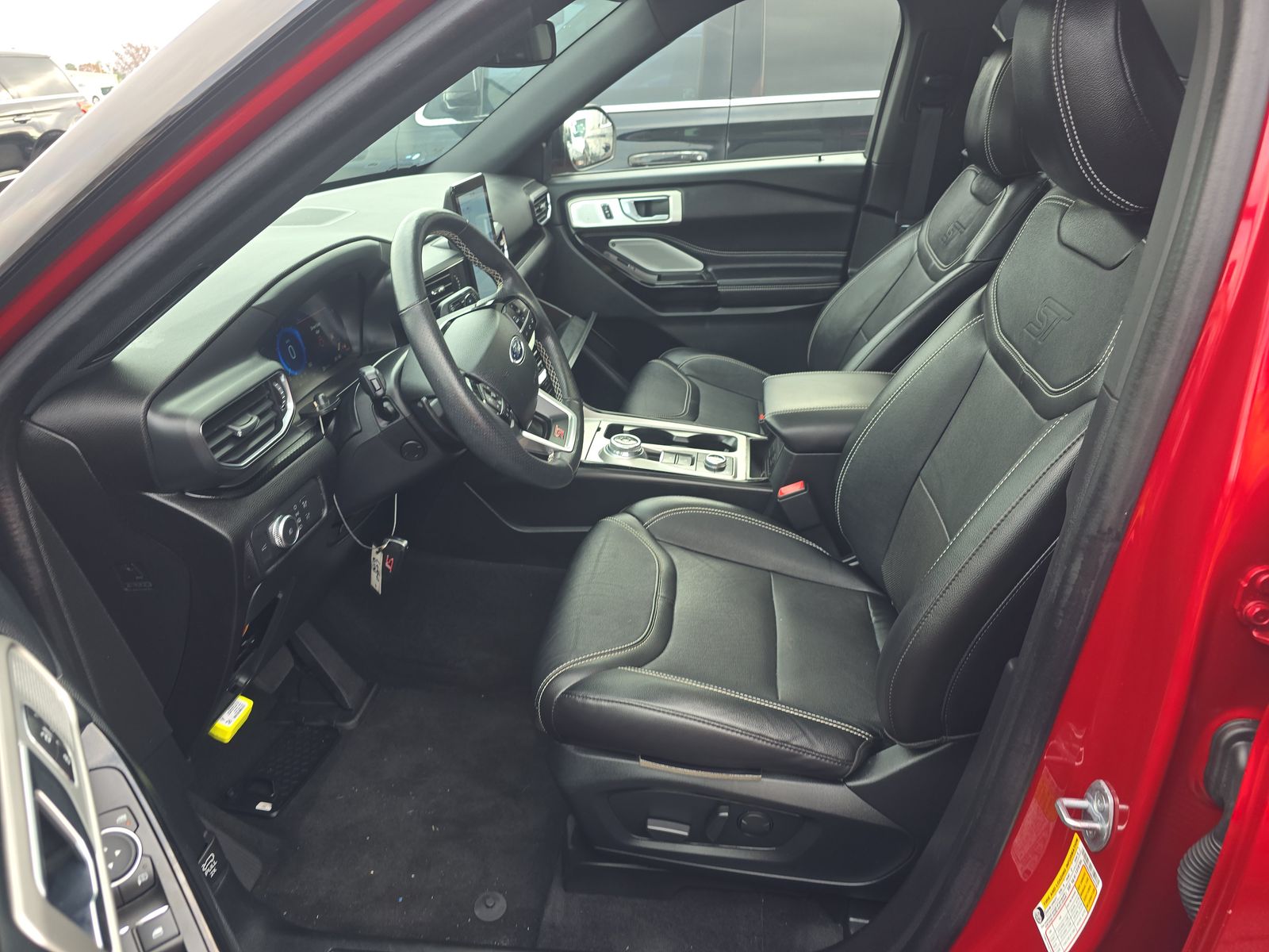 2022 Ford Explorer ST AWD