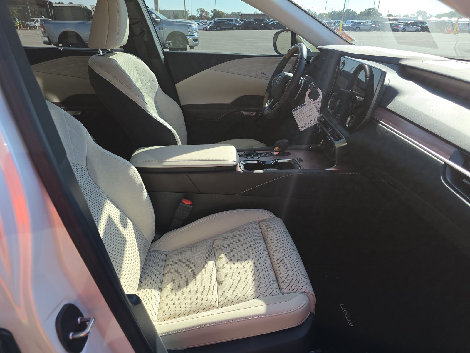 2025 Lexus RX 450h+ Luxury AWD