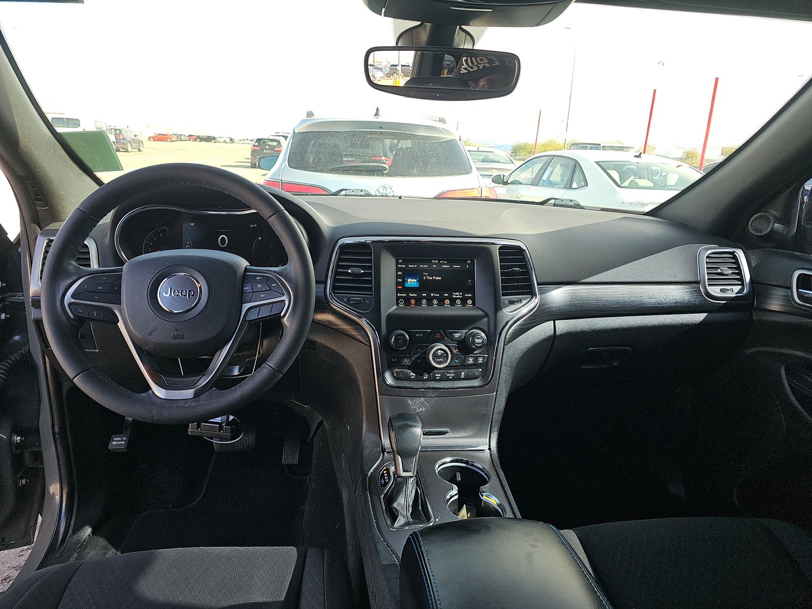 2019 Jeep Grand Cherokee Laredo Upland Edition RWD