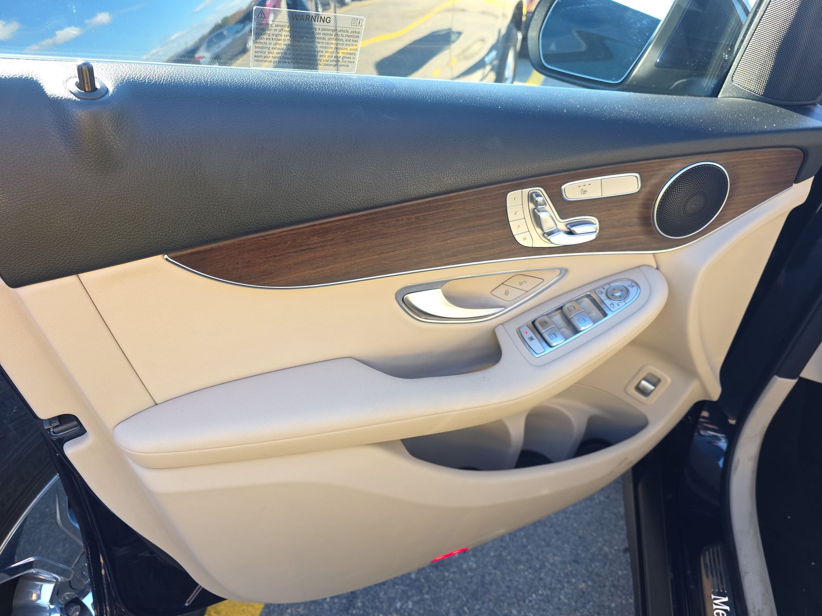 2022 Mercedes-Benz GLC GLC 300 AWD