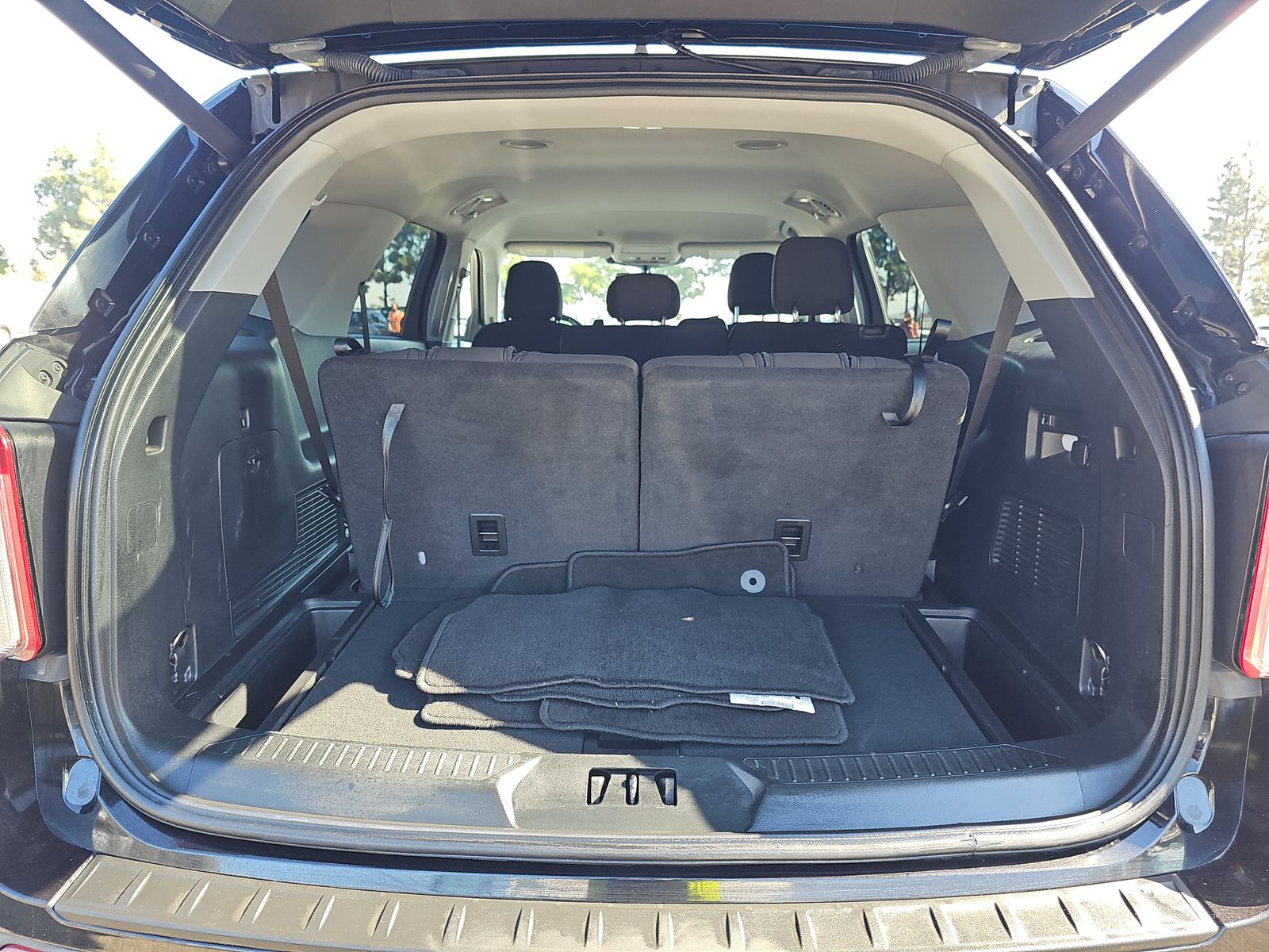 2022 Ford Explorer XLT FWD