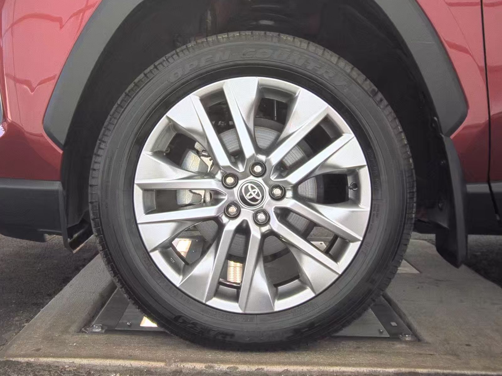 2024 Toyota RAV4 Limited FWD