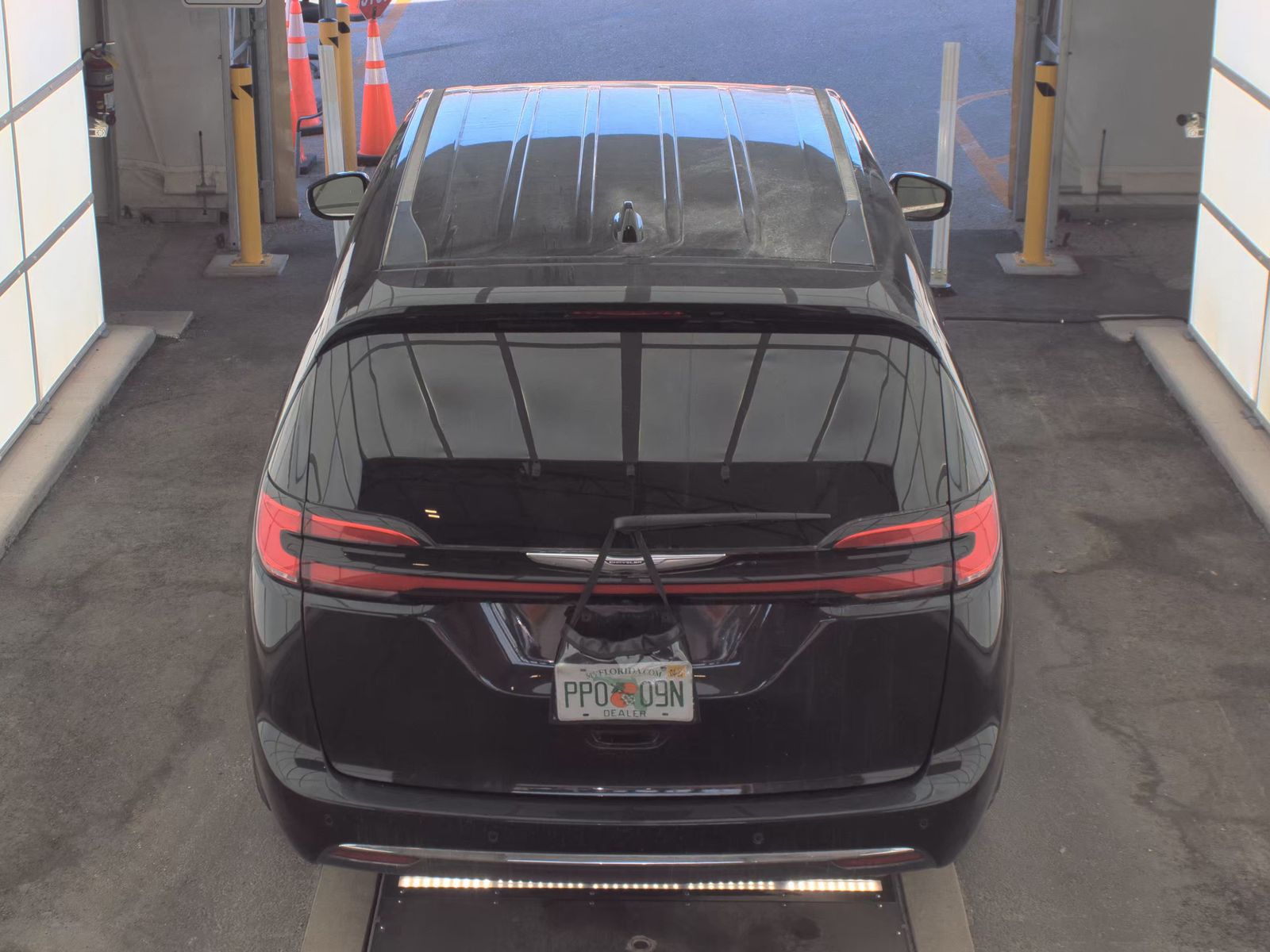 2025 Chrysler Pacifica Select FWD