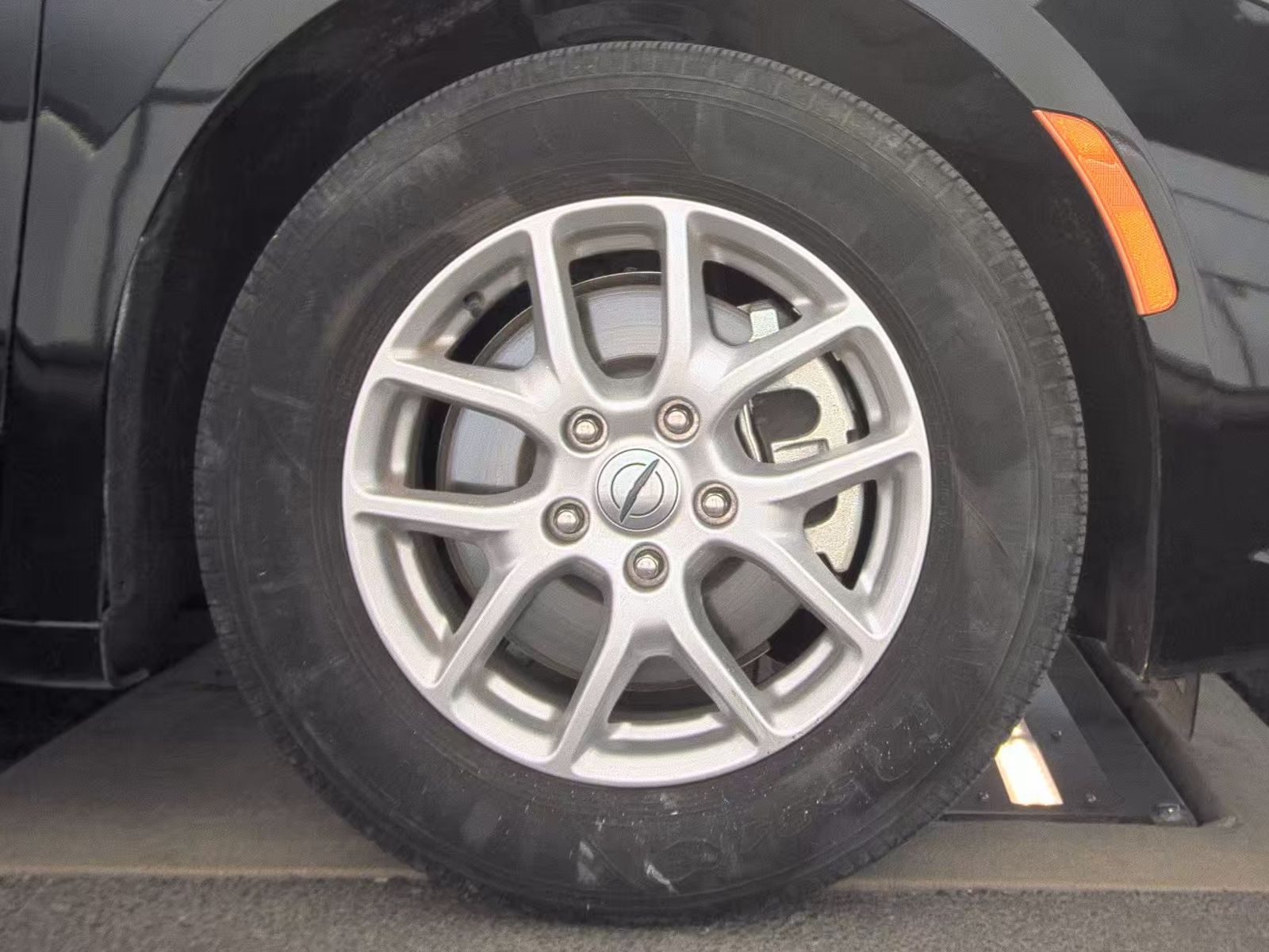 2025 Chrysler Pacifica Select FWD