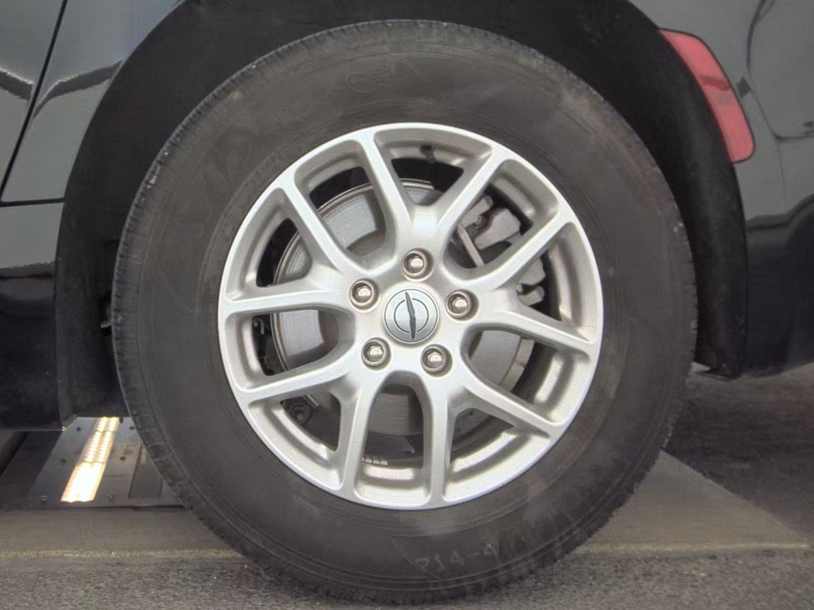 2025 Chrysler Pacifica Select FWD